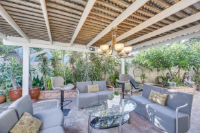 Los Angeles Apartment with Patio, 4 Mi to Downtown!